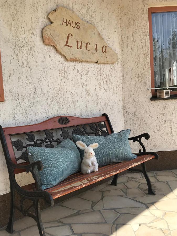 エゲルHaus Luciaアパートメント エクステリア 写真